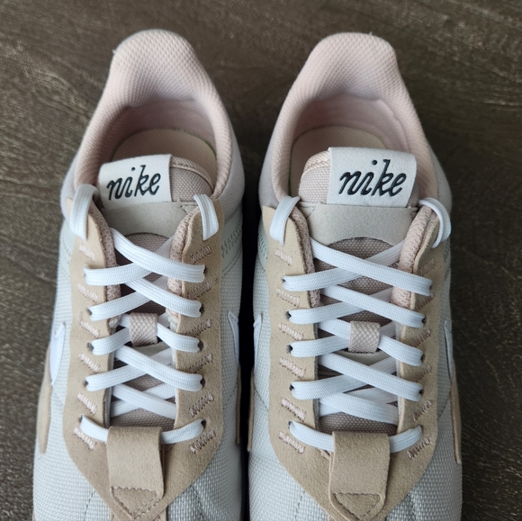 NWOB Nike Air Max Pre Day Shoes - Picture 11 of 13